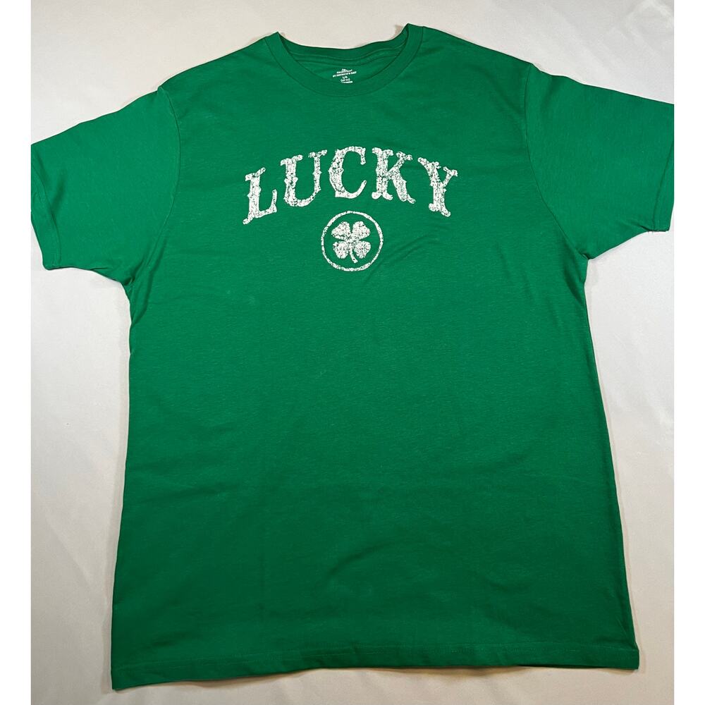 St. Patrick's Day Lucky Green Graphic T-Shirt Men's Large New